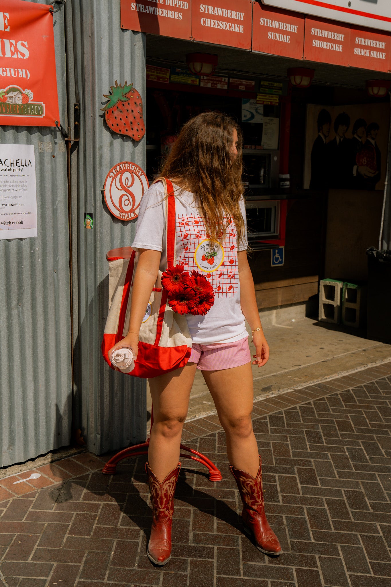 Strawberry Springs Graphic Tee