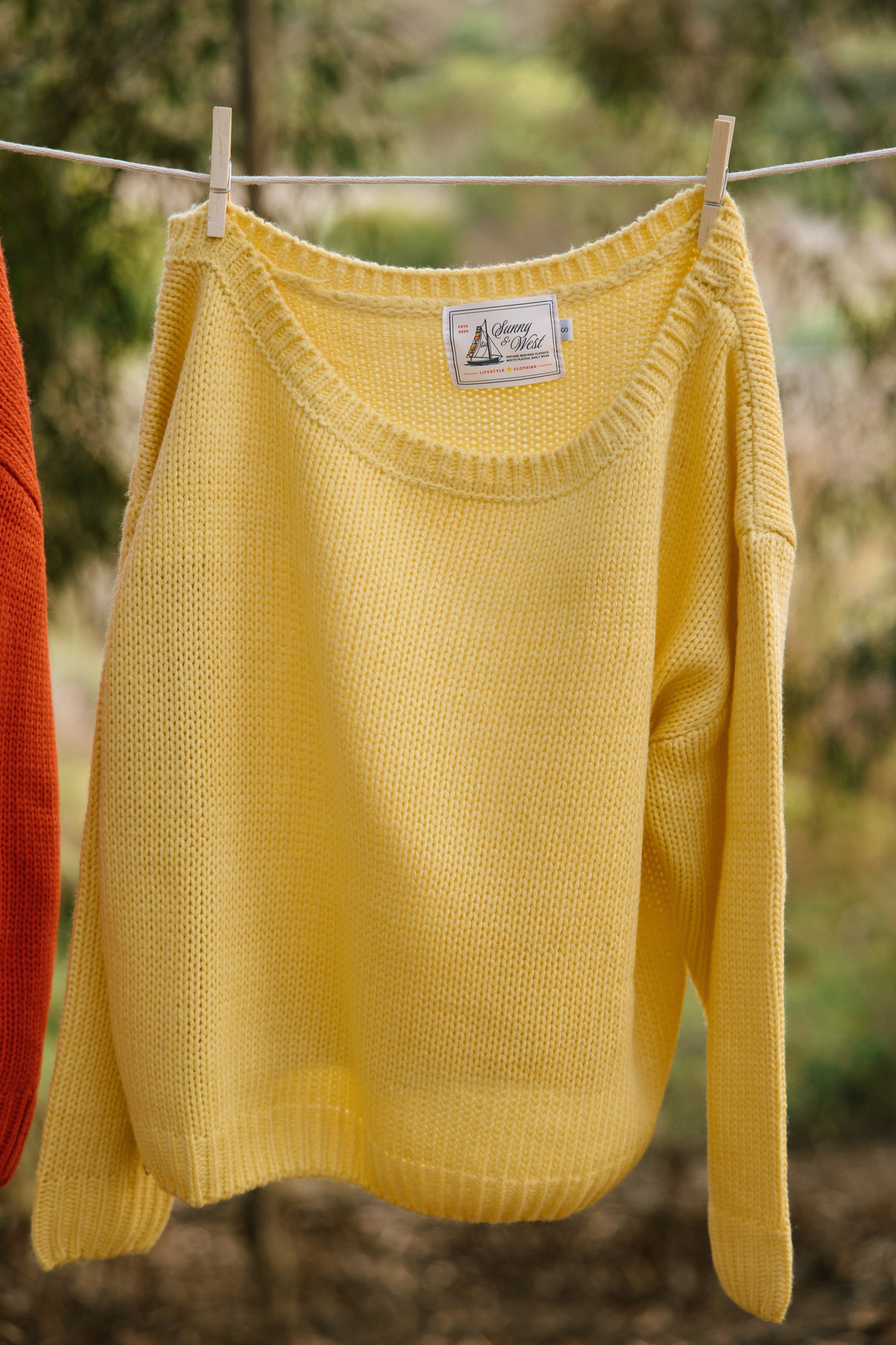 Slouchy Sweater - Daisy